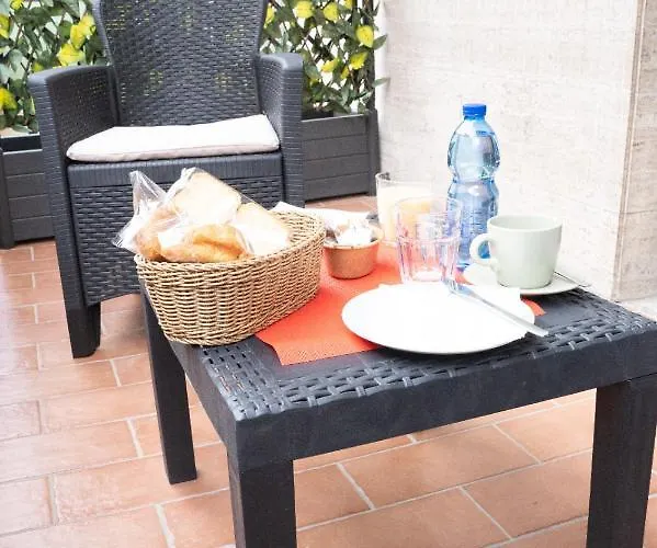 Alighieri 97 3* باري