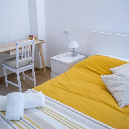 Alighieri 97 B&B Bari